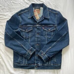 NWT Levi’s Denim Trucker Jacket 23.5x28.5”